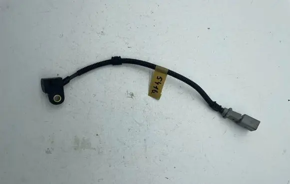 Volkswagen PASSAT B6 Camshaft position sensor 03L907601