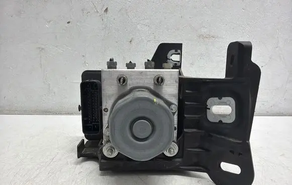 Opel Adam ABS Pump 39084528 269871