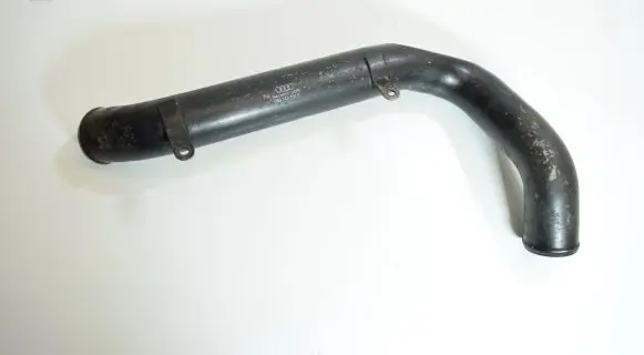 Audi A4 S4 B5 8D Intercooler hose/pipe 059145731F