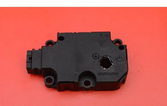 Audi A6 Allroad C7 Air flap motor/actuator CZ1139300857