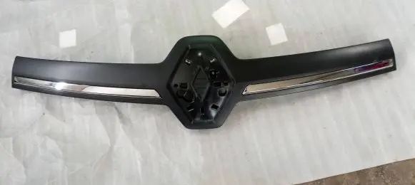 Renault Trafic III (X82) Front grill 628951918r 628952659r