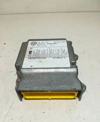 Skoda Octavia Mk2 (1Z) Airbag control unit/module 1K0909605T