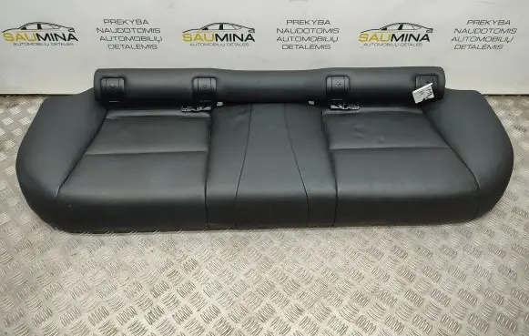 Rear seat
