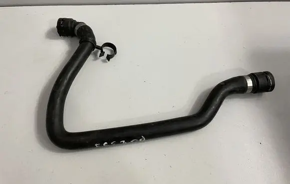 BMW 7 E65 E66 Engine coolant pipe/hose 8384912