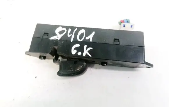 Mitsubishi Pajero Sport I Electric window control switch MR194820