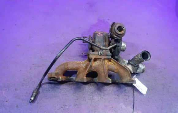 Nissan Primera Turbo 8200256077