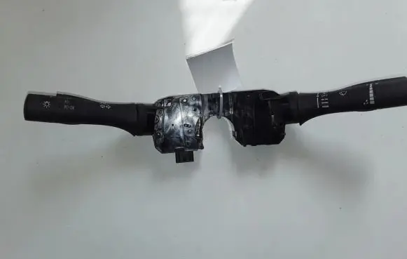 Nissan Navara Wiper turn signal indicator stalk/switch 16314SR