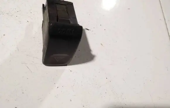 Volkswagen Golf II Hazard light switch