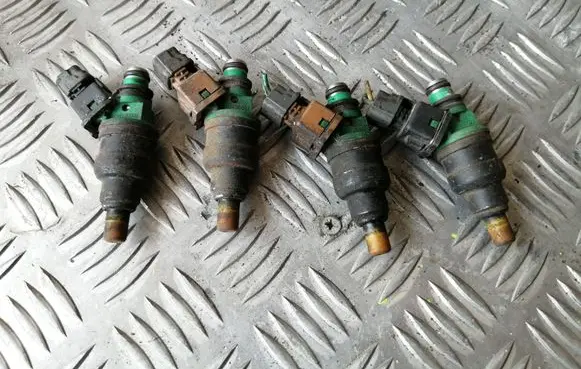 Hyundai Santa Fe Fuel injectors set 3531032660 9250930002