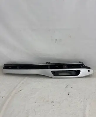 Audi A4 S4 B9 Dashboard air vent grill cover trim 8W2820902