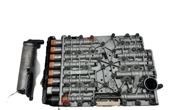 Audi A6 C7 Transmission gearbox valve body 1087128557 1451230H 957976
