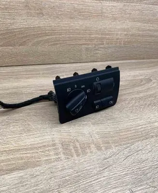 BMW 5 E39 Light switch 6909775