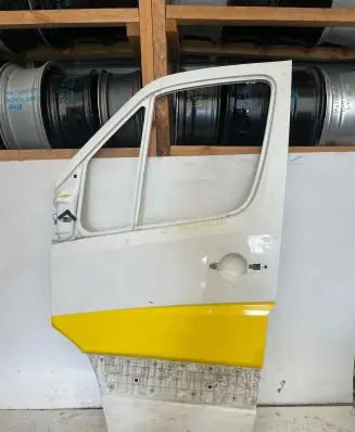 Mercedes-Benz Sprinter W906 Door (2 Door Coupe) 