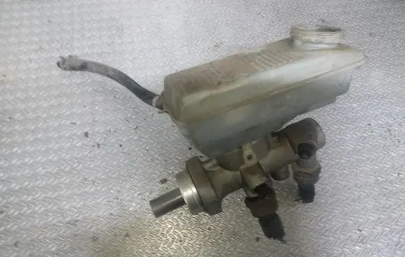 Ford Galaxy Master brake cylinder 7M3611303