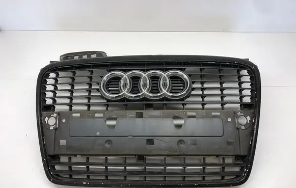 Audi A4 S4 B7 8E 8H Front grill 8E0853651J