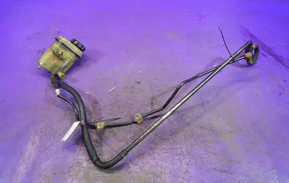 Power steering hose/pipe/line