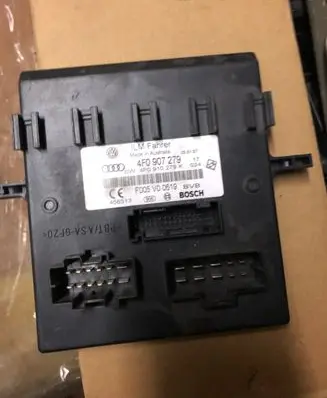 Audi A6 S6 C6 4F Comfort/convenience module 4F0907279 F005V00619