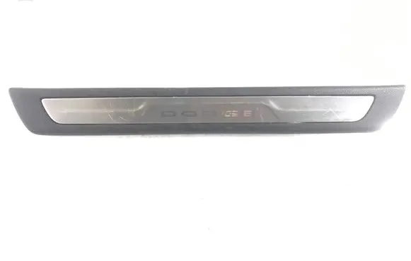 Dodge Durango Front sill trim cover 1SZ57DX9AA