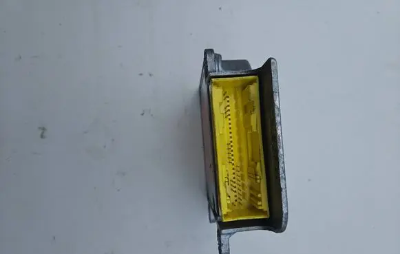 Volkswagen PASSAT B5.5 Airbag control unit/module 1C0909605B 23010104H 5WK43124