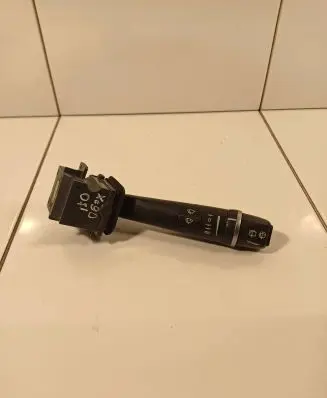 Volvo XC90 Wiper control stalk 30739218 06W24D
