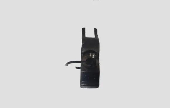 Opel Astra J Fuel Injector clamp holder