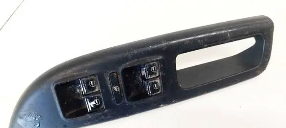 Skoda Octavia Mk2 (1Z) Electric window control switch 1Z0959858A