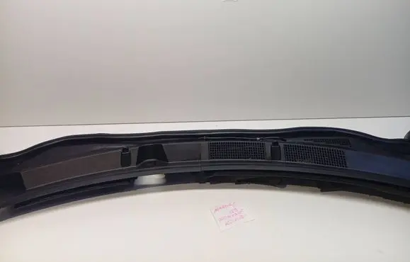 Mazda 6 Wiper trim GHP9507S1 K2443