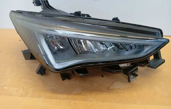 Seat Leon (5F) Headlight/headlamp 10F941008H