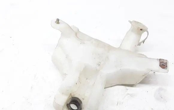 KIA Sportage Windshield washer fluid reservoir/tank