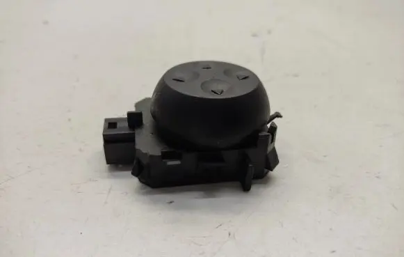 Mercedes-Benz A W176 Seat control switch A2059057603 10097855