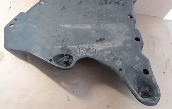 Skoda Superb B6 (3T) Engine splash shield/under tray 1K5825215B