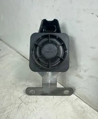 Volkswagen Golf VII Alarm system siren 5Q0951605A 5Q0951227B
