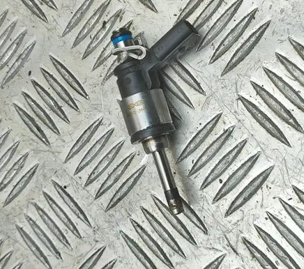 Hyundai Tucson IV NX4 Fuel injector 353102M417