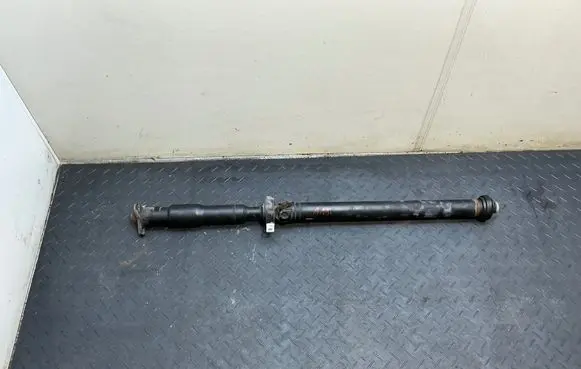 BMW 3 E90 E91 Drive shaft (set) 7574679