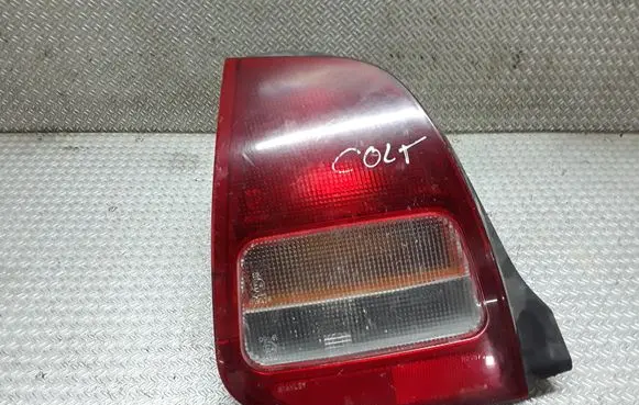Mitsubishi Colt Rear/tail lights 0431679