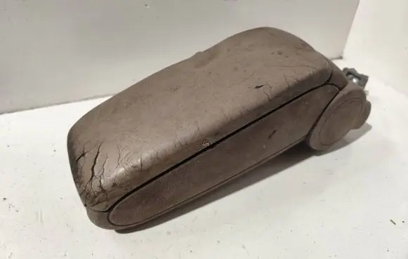 Audi A6 S6 C5 4B Armrest 4B0864245R 81447248R