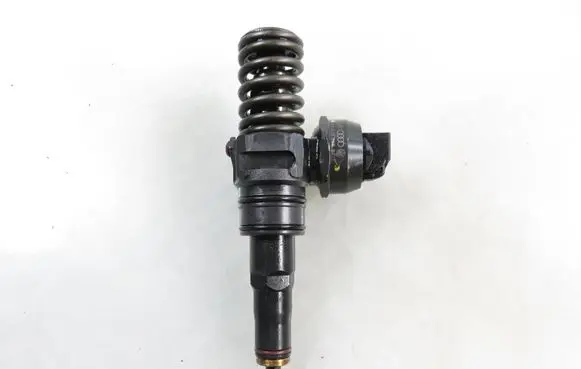 Volkswagen Sharan Fuel injector 0414720229 038130073BJ
