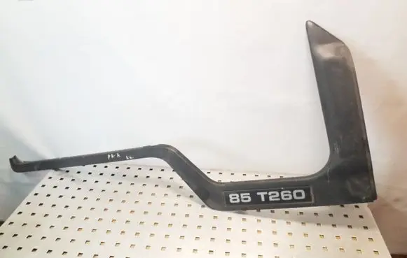 Ford Transit Front door glass trim molding YC152116
