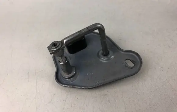 Skoda Kodiaq Engine bonnet/hood lock/latch loop/hook 5LA823186A