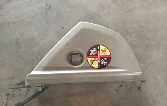 Renault Scenic II - Grand scenic II Dashboard side end trim 8200141017 8200141018