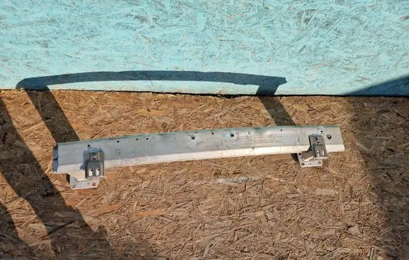 Peugeot 3008 II Front bumper support beam 