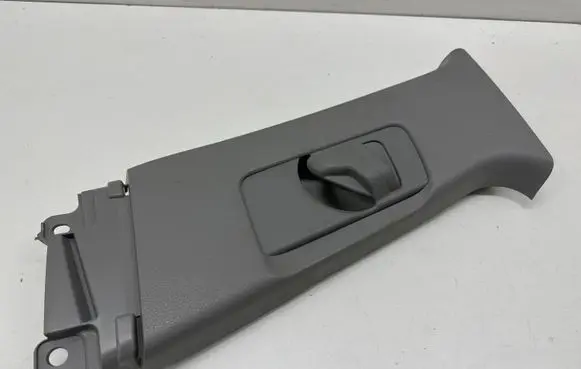Toyota Camry VIII XV70 (B) pillar trim (top) 6242033190
