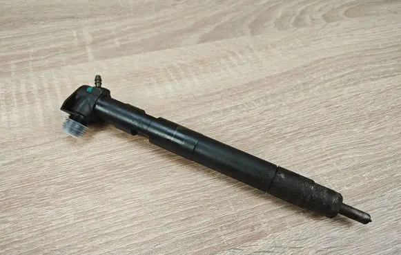 Chevrolet Captiva Fuel injector 28264951