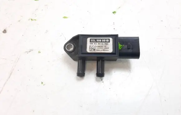 Porsche Cayenne (92A) Exhaust gas pressure sensor 03L906051B