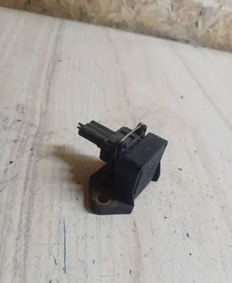 Hyundai Getz ESP acceleration yaw rate sensor 3936022040 9570930001