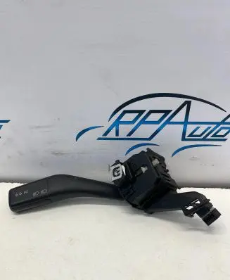Volkswagen Golf V Indicator stalk ANP80H012B 1SE05JB