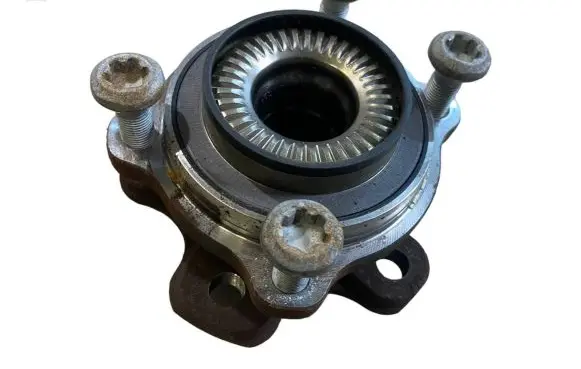 BMW 7 G11 G12 Front wheel ball bearing 6869788 6899175 33406899175