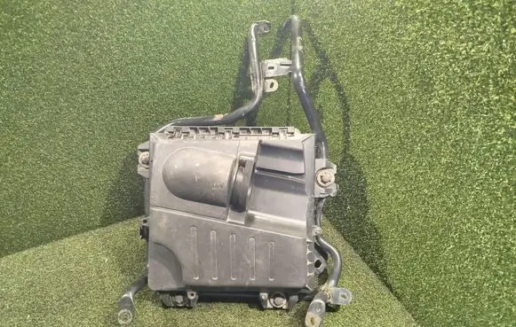 Opel Vivaro Air filter box 8200467321 93856612