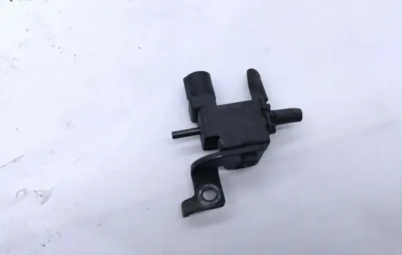 Honda CR-V Turbo solenoid valve 1846004640
