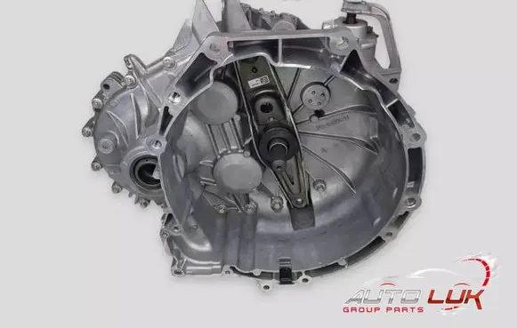 BMW 2 F45 Manual 6 speed gearbox